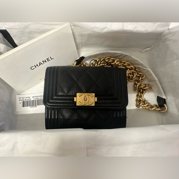 BRAND NEW - Boy Chanel Flap Coin Purse with Chain - Picture 3 of 7